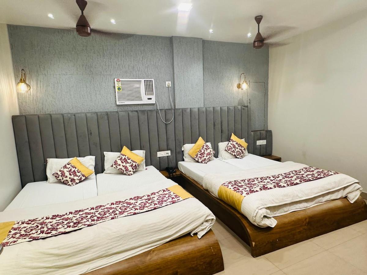 Hotel Deva Inn Bénarès Extérieur photo