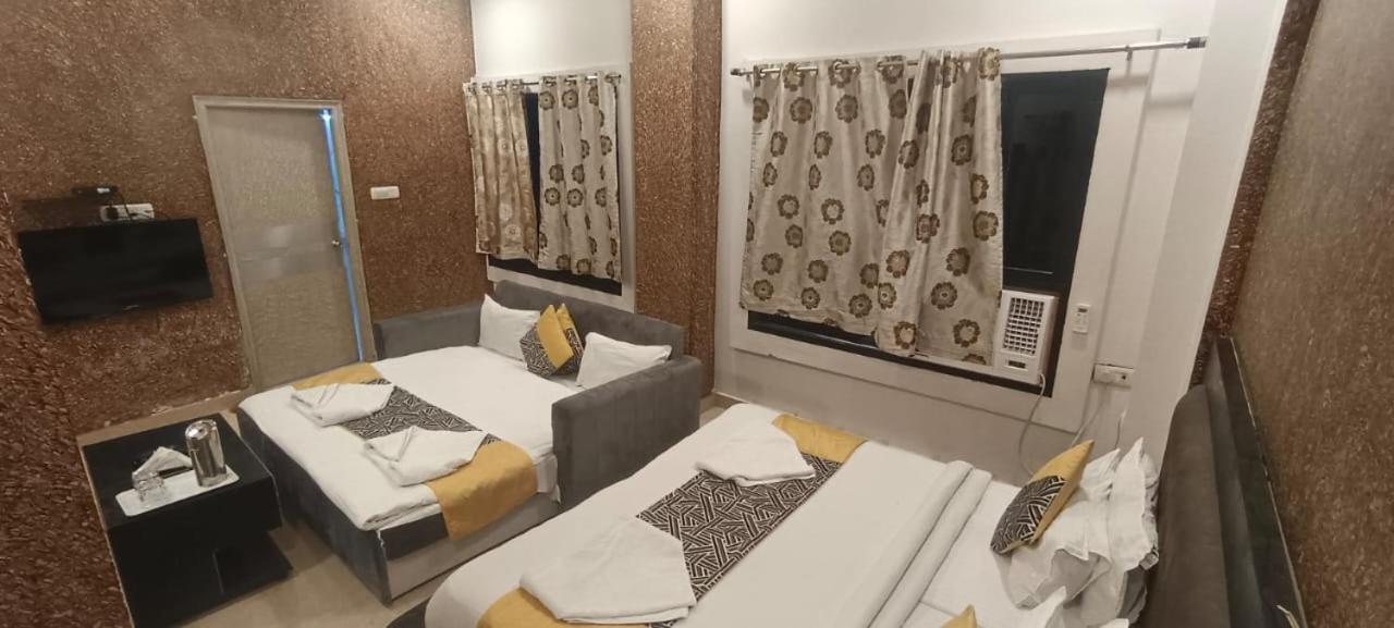 Hotel Deva Inn Bénarès Extérieur photo